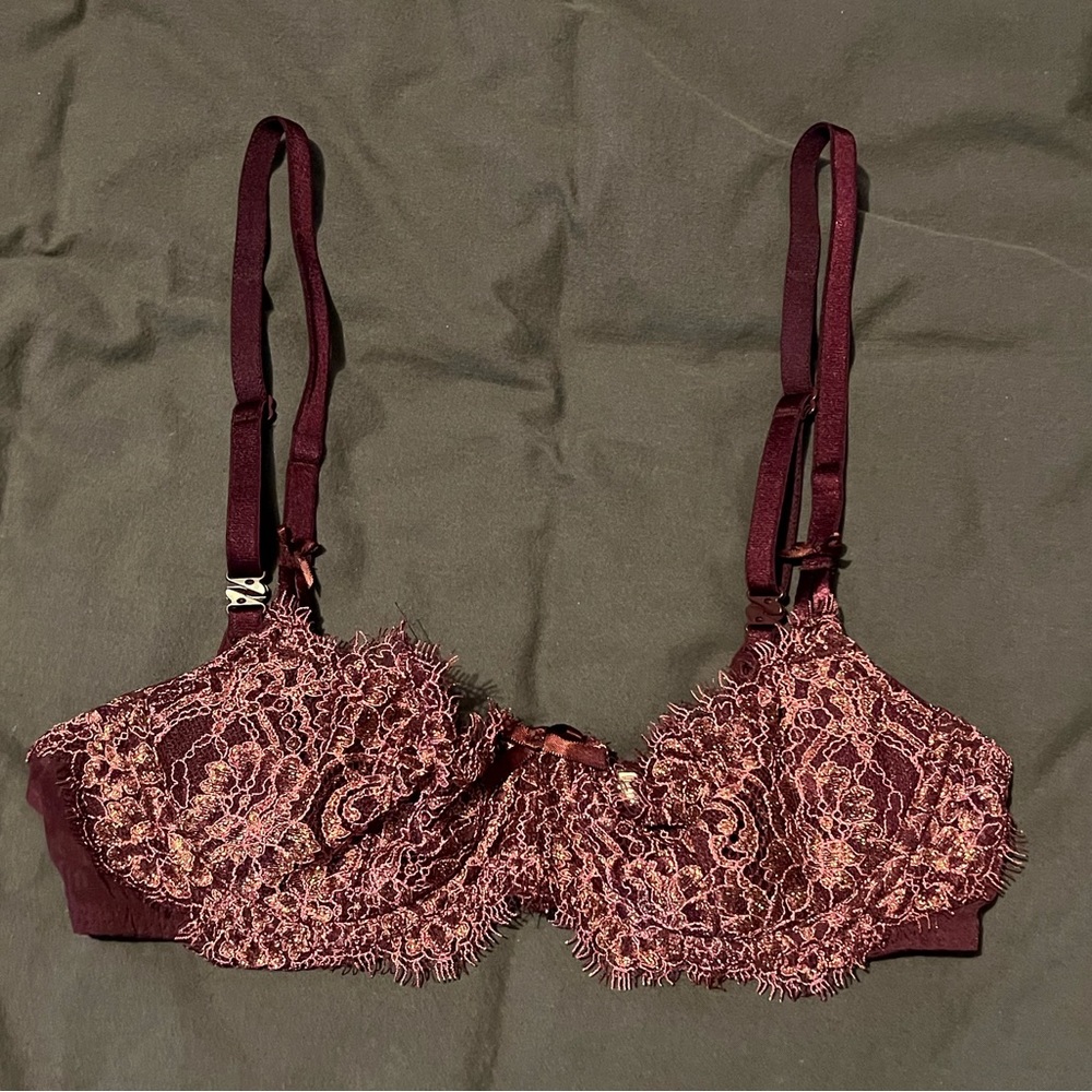 Victoria Secret Lace Bra